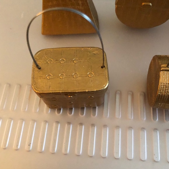 Six Unique Purse Card Holders - Picture 11 of 12